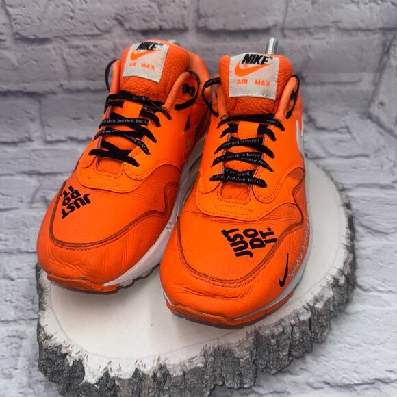 Nike Air Max 1 LX Just Do It Womens Size 9 Orange Sneakers Shoes 917691-800 - Picture 3 of 10